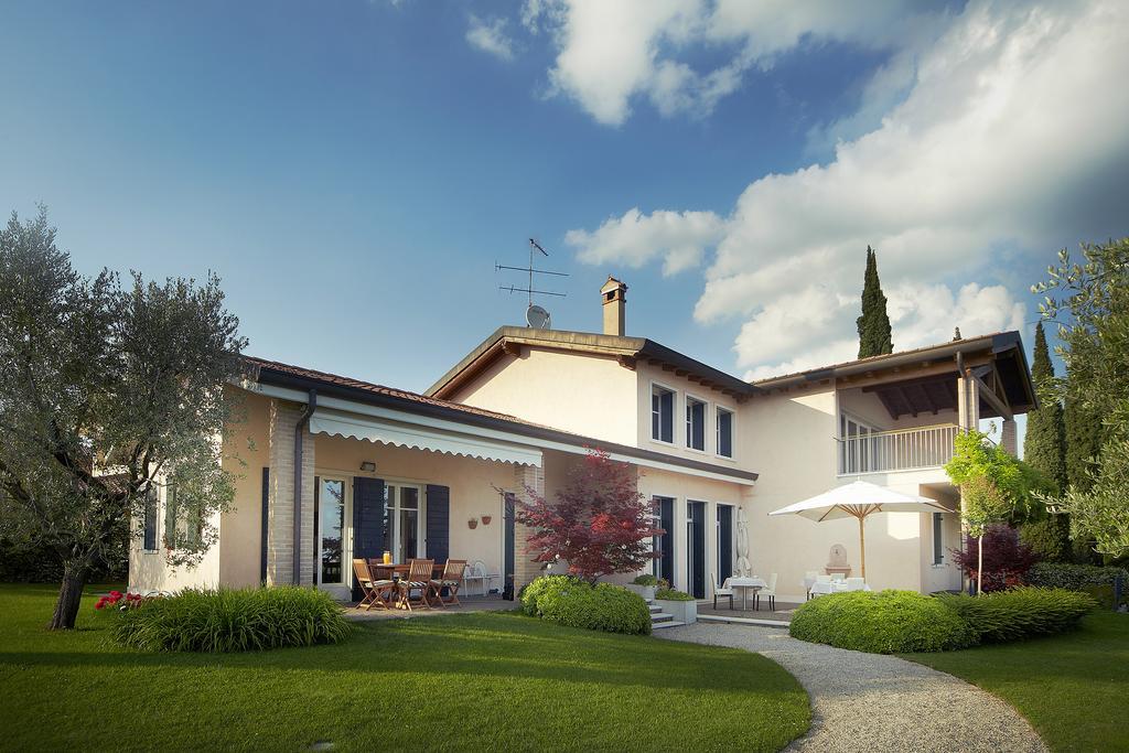 Villa Archi B&B サン・ピエトロ・イン・カリアーノ エクステリア 写真